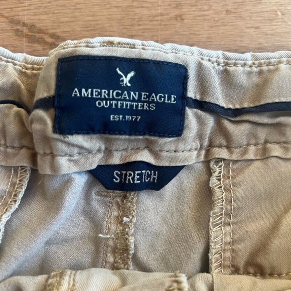 American Eagle Outfitters Beige Cargo Shorts - Picture 4 of 6